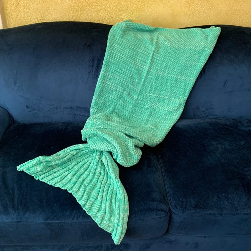 Soft Crochet Knitted Mermaid Tail Sleeping Blanket NWOT Cotton